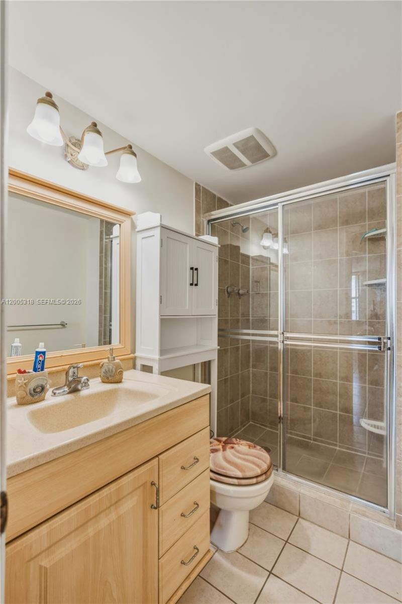 2851 NE 183rd St, Unit 2012E, Aventura, FL 33160 Photo