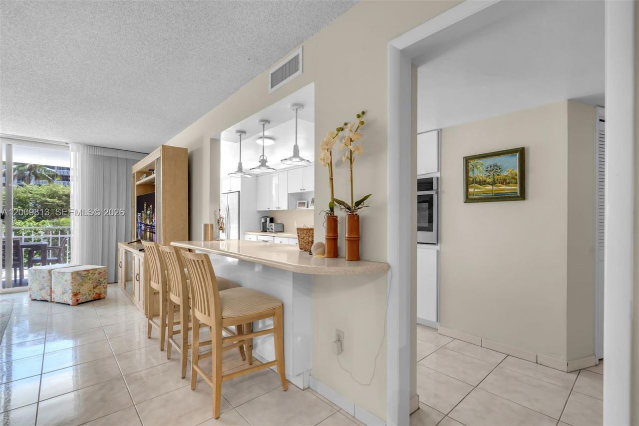 600 Grapetree Dr , Unit 4DS, Key Biscayne, FL 33149 Photo