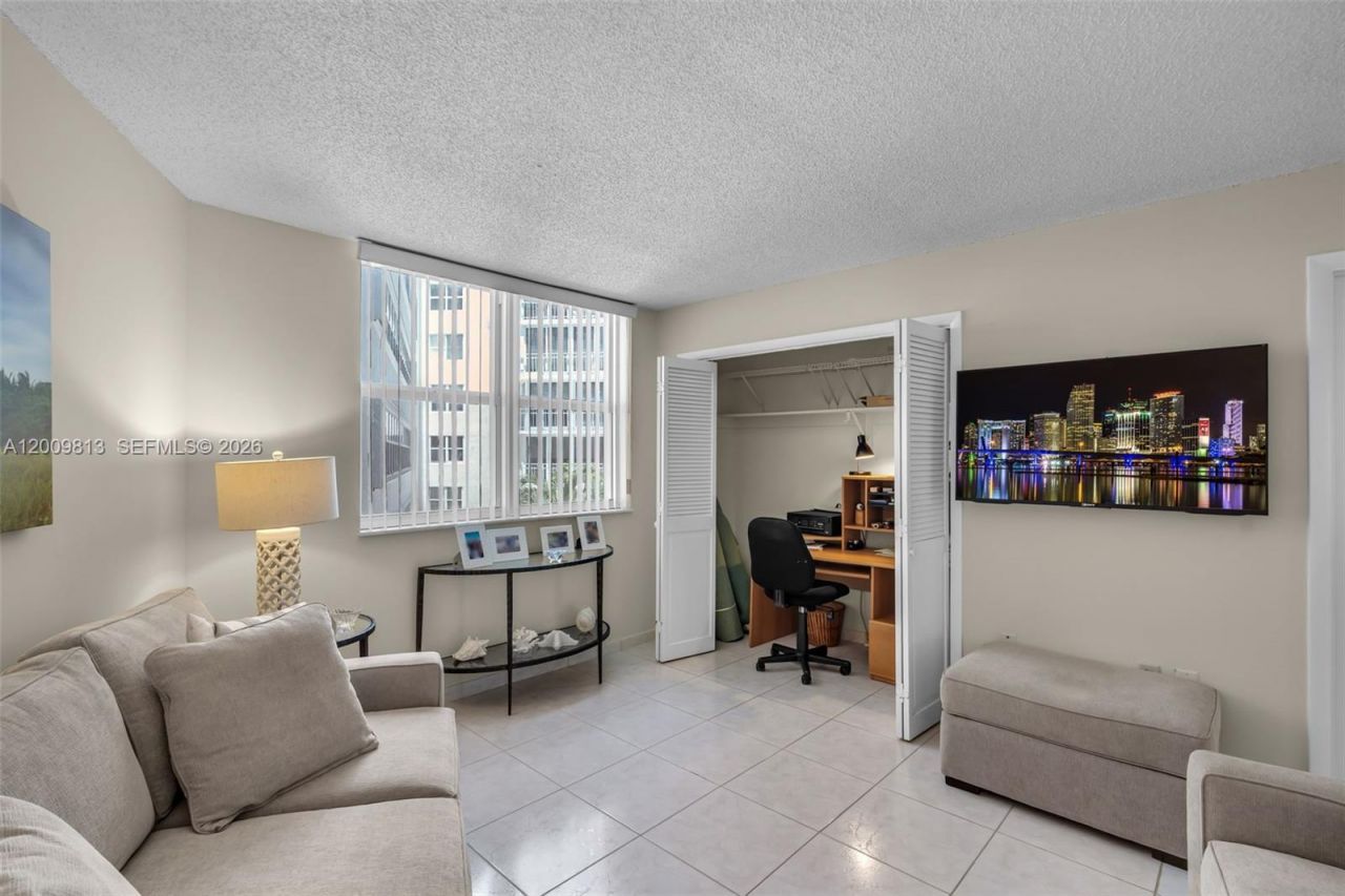 600 Grapetree Dr , Unit 4DS, Key Biscayne, FL 33149 Photo