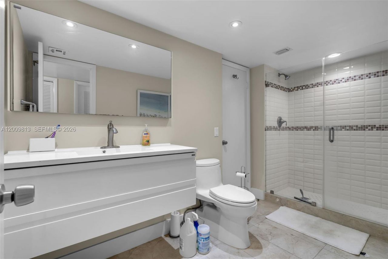 600 Grapetree Dr , Unit 4DS, Key Biscayne, FL 33149 Photo