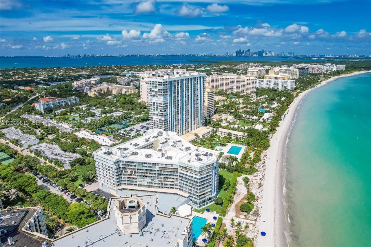 600 Grapetree Dr , Unit 4DS, Key Biscayne, FL 33149 Photo