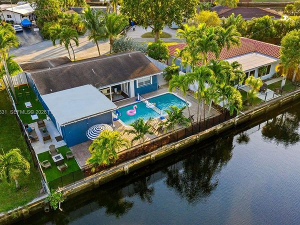 2005 NW 37th St , Oakland Park, FL 33309