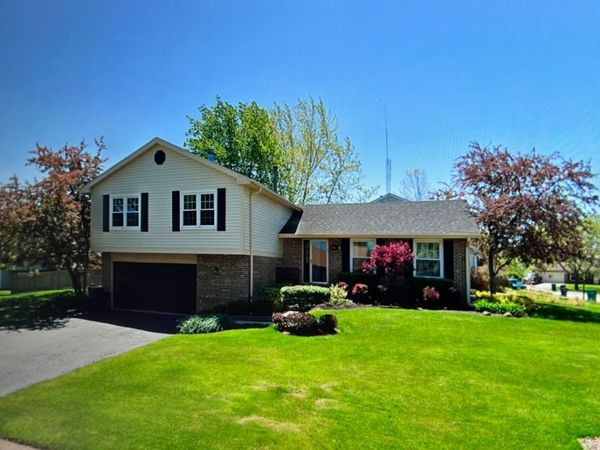 715 Fieldstone Circle , Lake Zurich, IL 60047