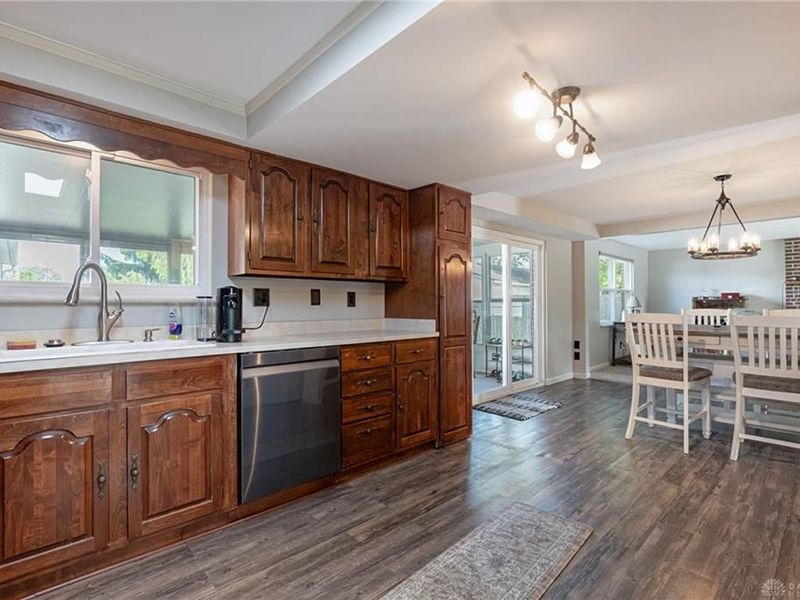 7648 Harshmanville Road, Huber Heights, OH 45424 Photo 11