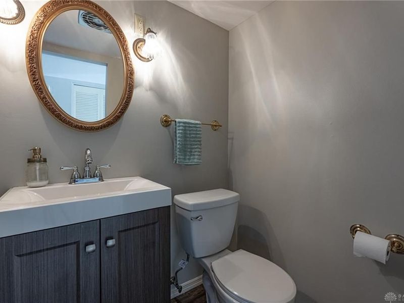 7648 Harshmanville Road, Huber Heights, OH 45424 Photo 16