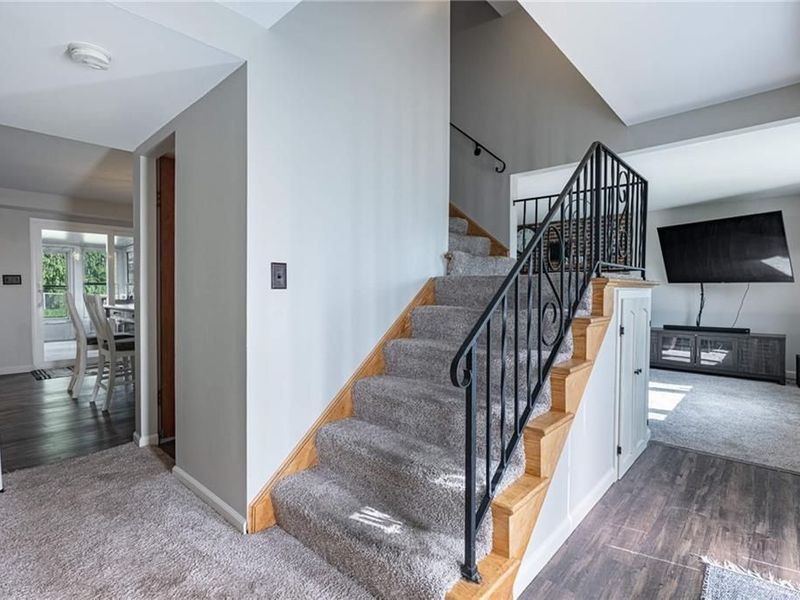 7648 Harshmanville Road, Huber Heights, OH 45424 Photo 2