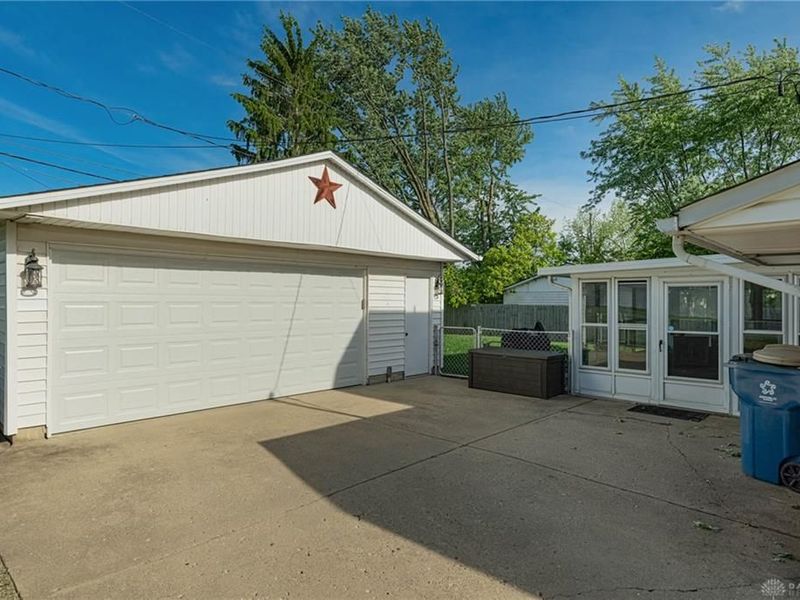 7648 Harshmanville Road, Huber Heights, OH 45424 Photo 35