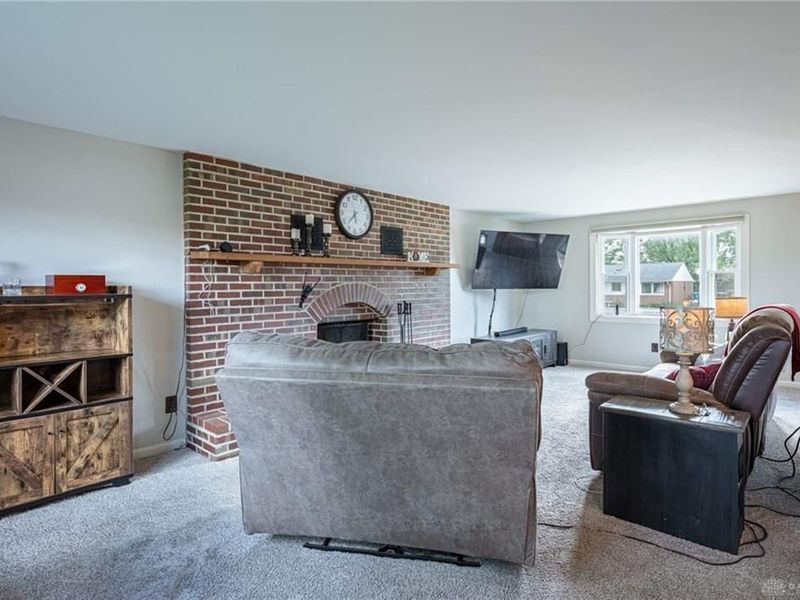 7648 Harshmanville Road, Huber Heights, OH 45424 Photo 5