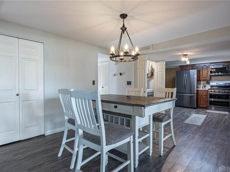 7648 Harshmanville Road, Huber Heights, OH 45424 Photo 6