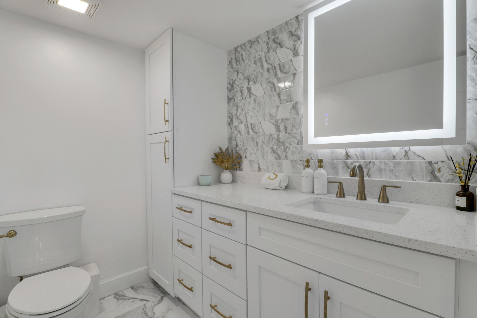 5280 N Ocean Drive, Riviera Beach, FL 33404 Photo