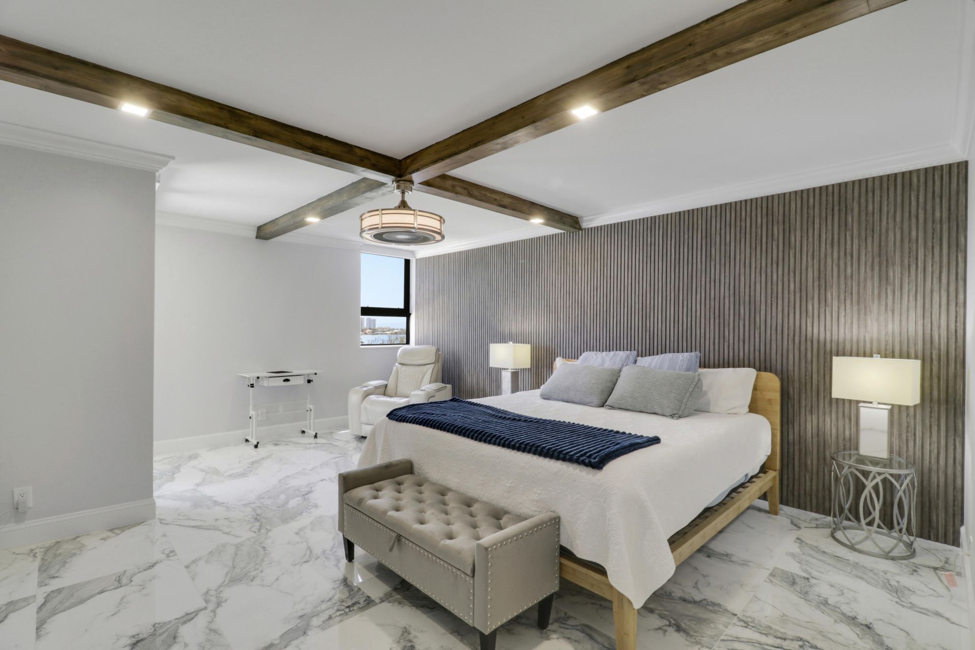 5280 N Ocean Drive, Riviera Beach, FL 33404 Photo