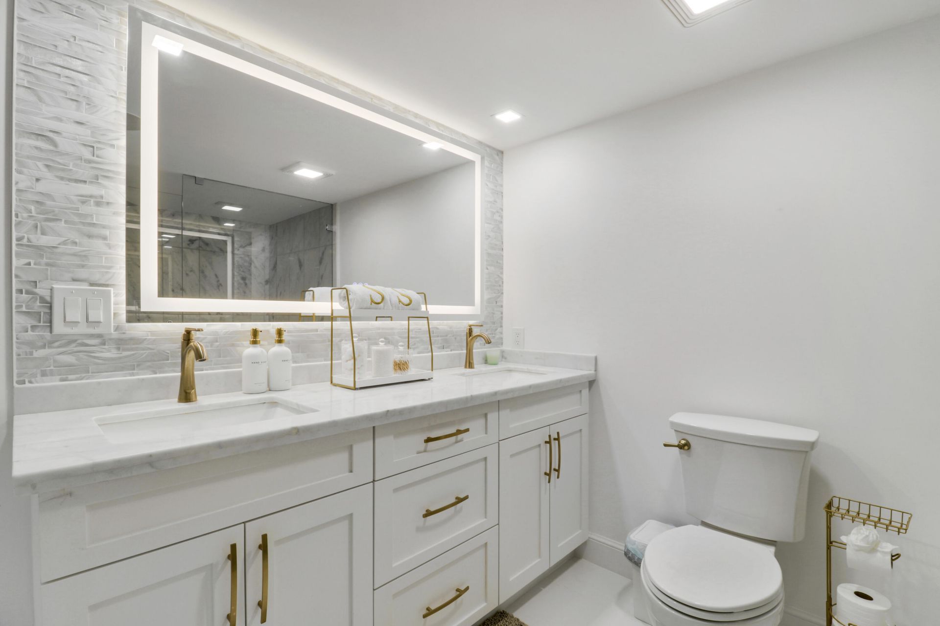 5280 N Ocean Drive, Riviera Beach, FL 33404 Photo