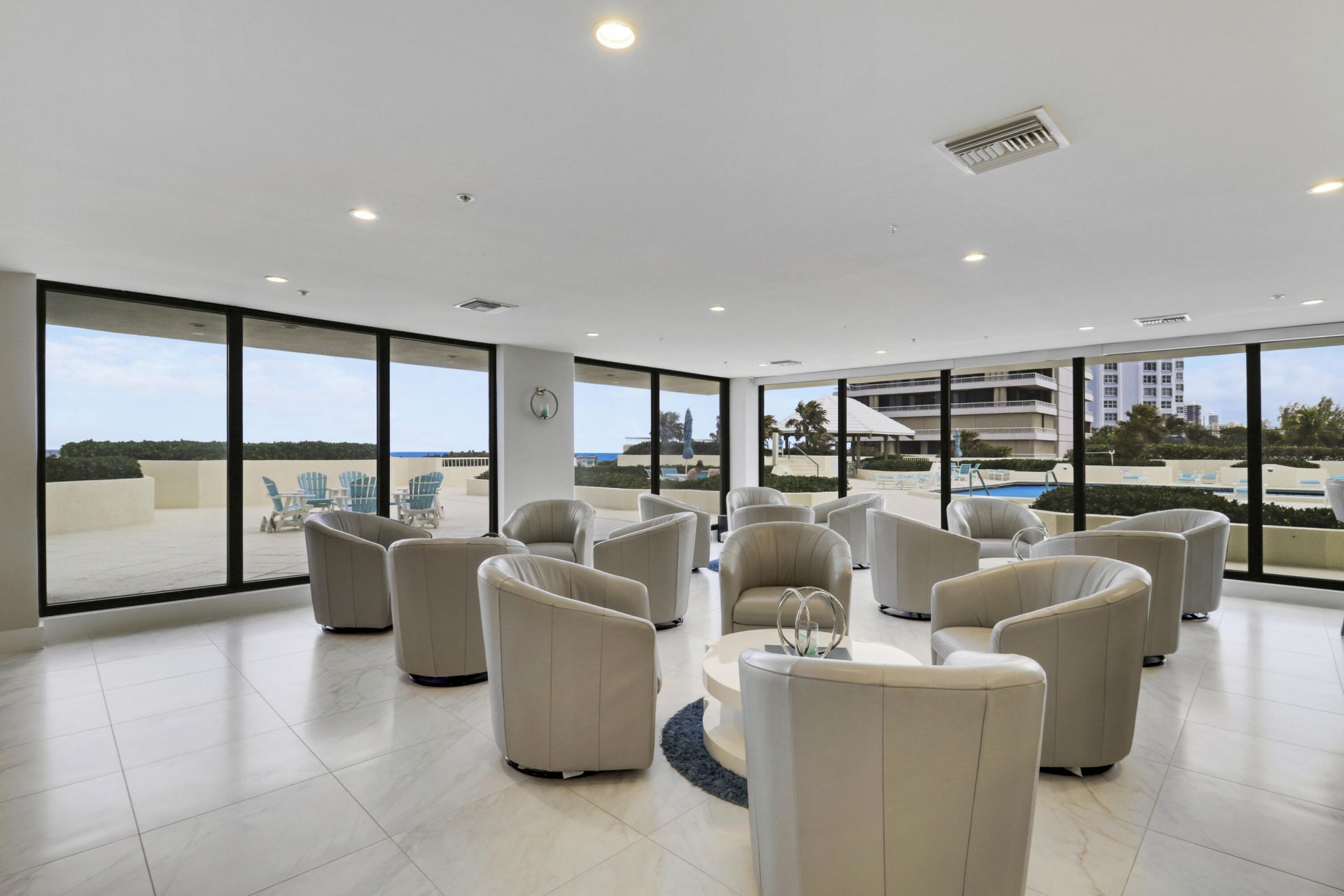 5280 N Ocean Drive, Riviera Beach, FL 33404 Photo