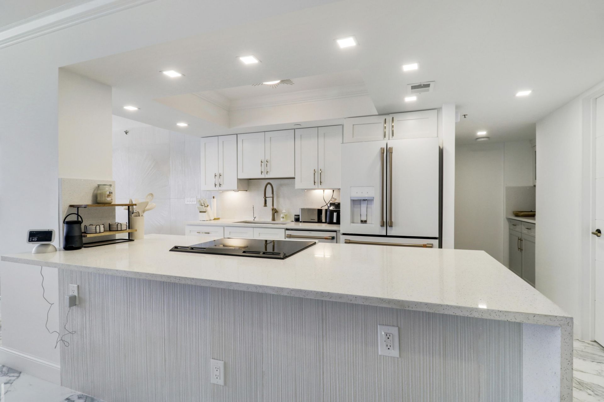 5280 N Ocean Drive, Riviera Beach, FL 33404 Photo