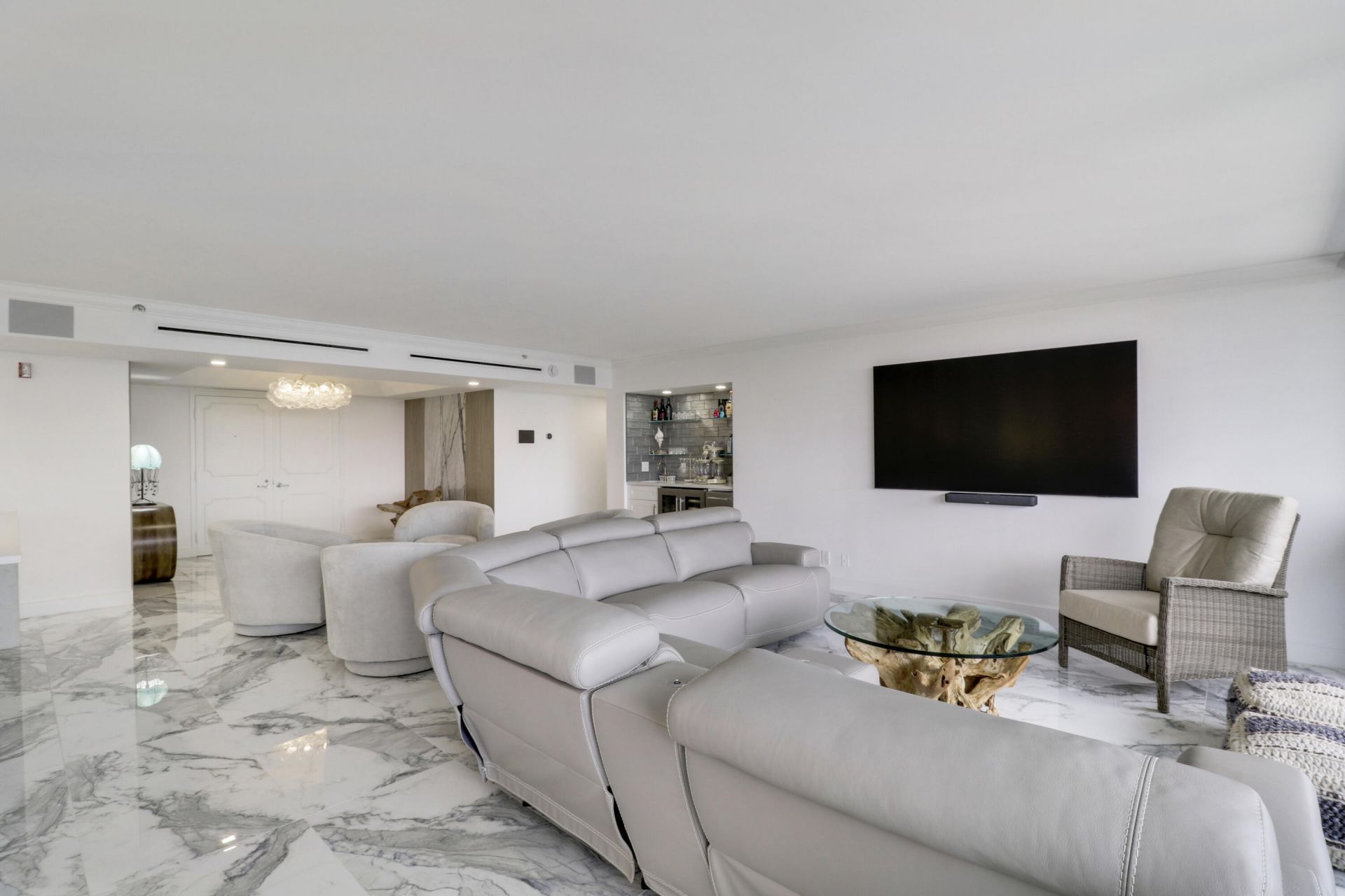 5280 N Ocean Drive, Riviera Beach, FL 33404 Photo