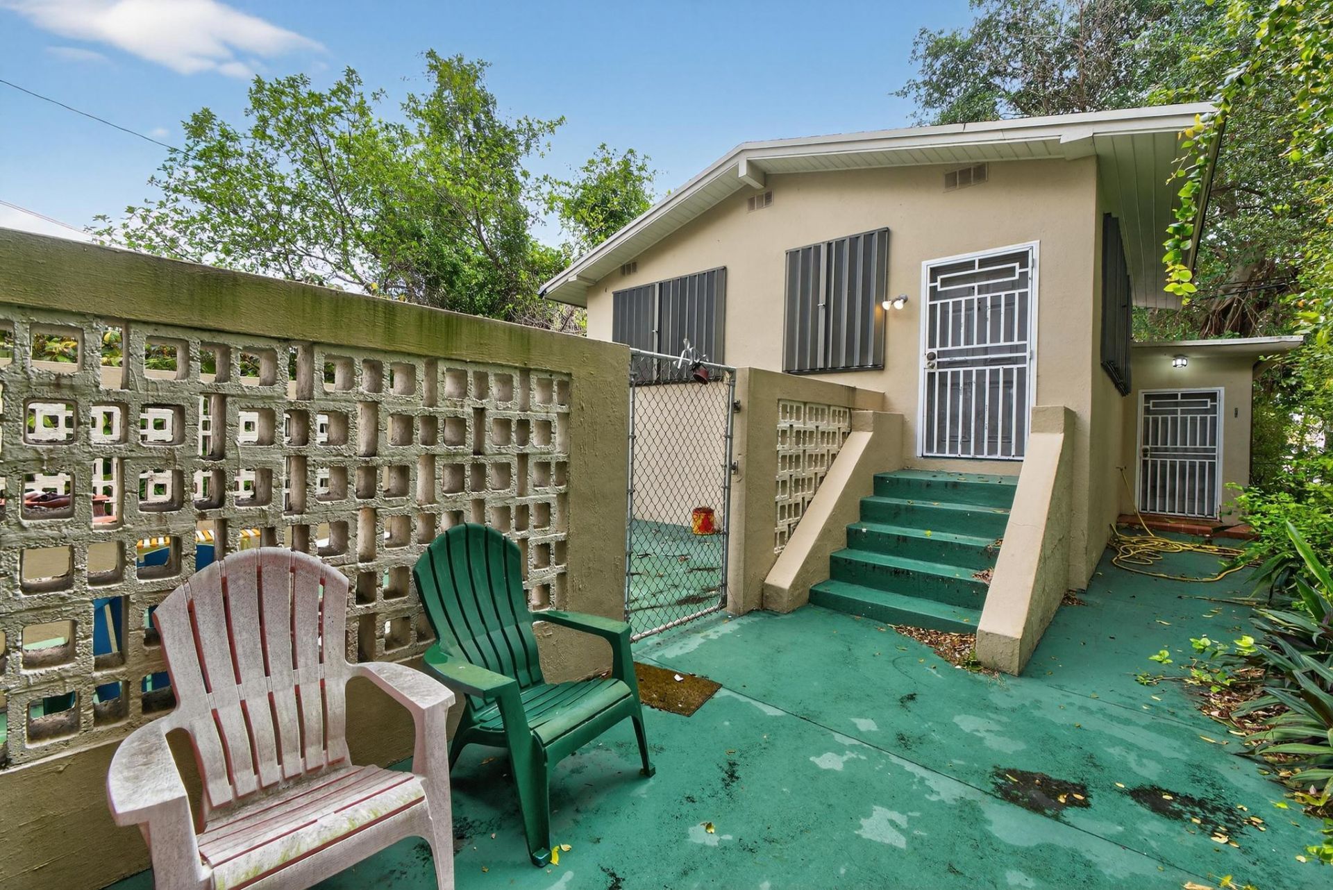 975 SW 37th Avenue, Miami, FL 33135 Photo