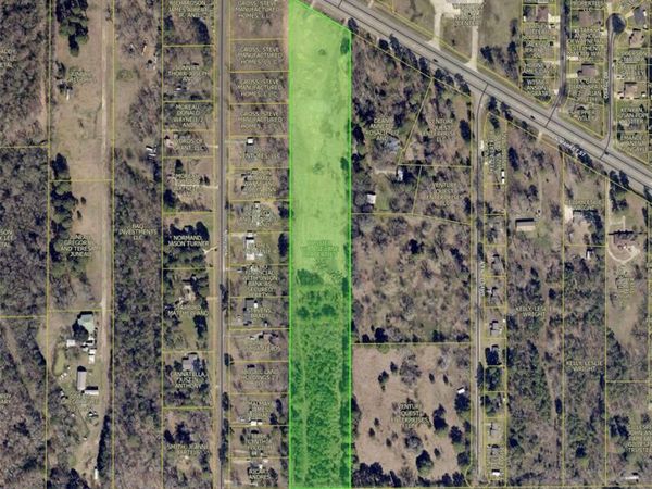 5221 N Market Street, Blanchard, LA 71107