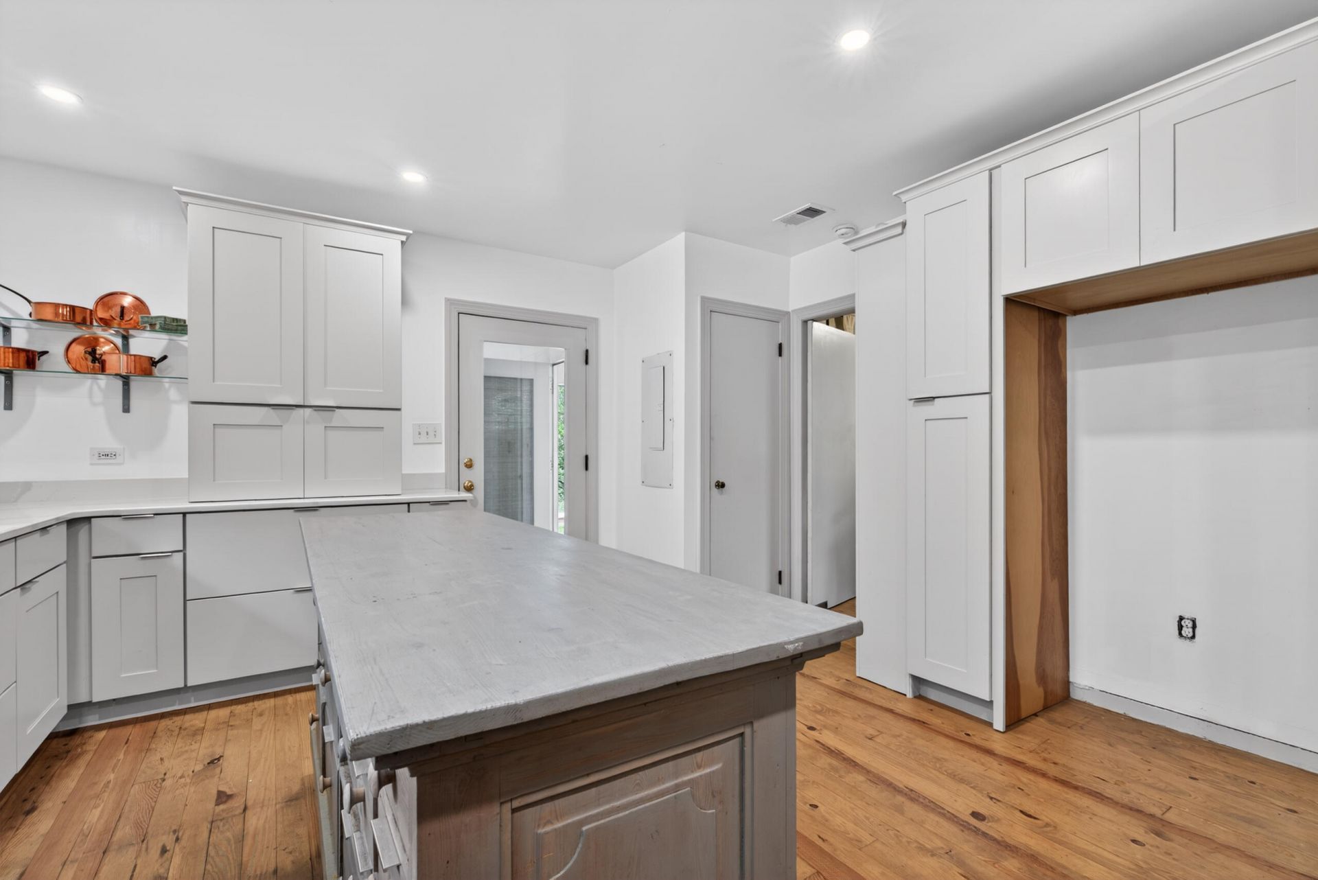 315 Golf Road Photo 15