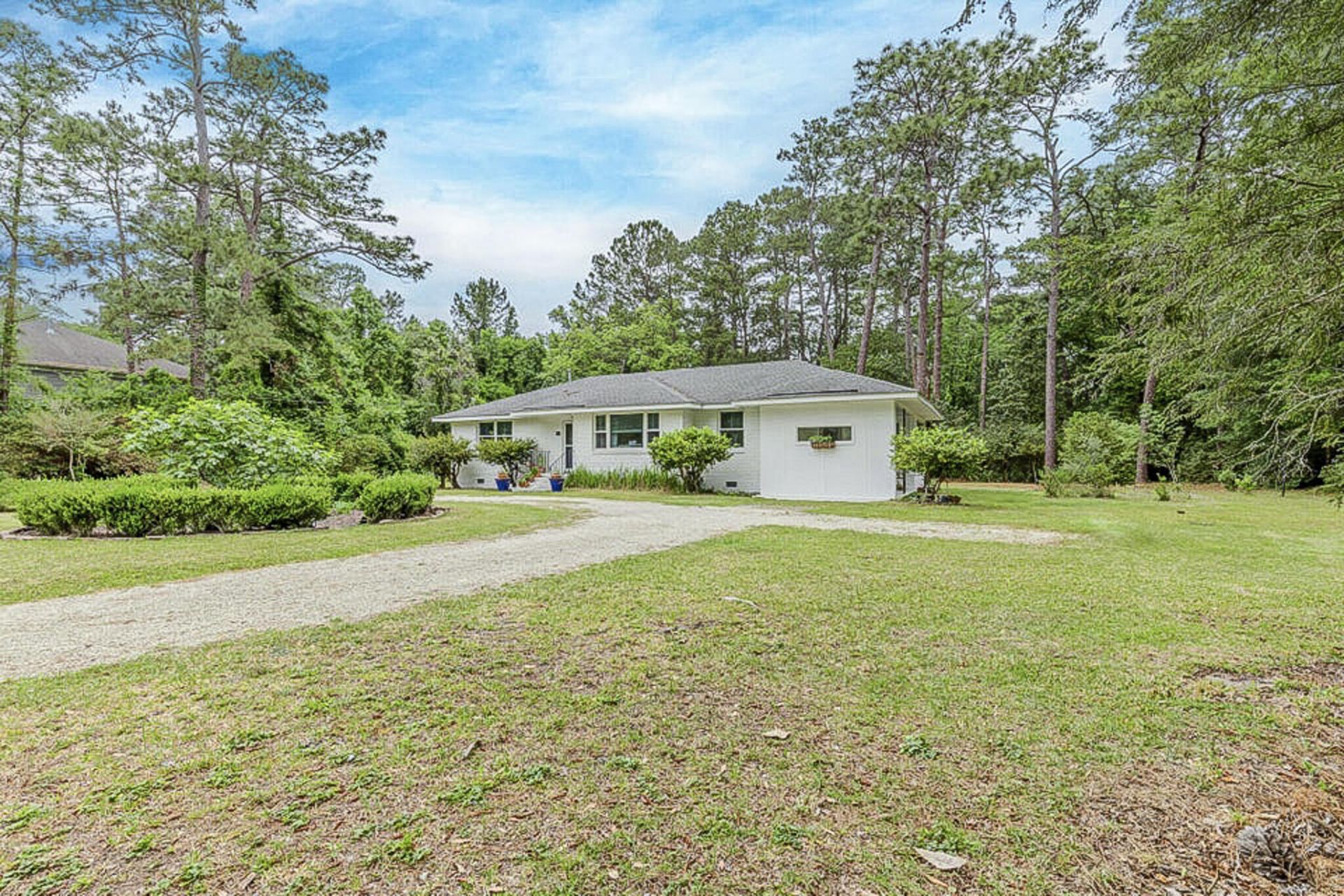 315 Golf Road Photo 57