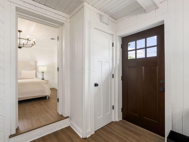 4450 E Johnstown Road , Columbus, OH 43230 Photo 6