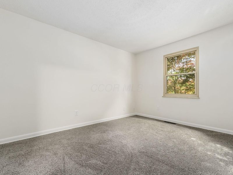 2742 Denmark Road, Columbus, OH 43232 Photo 35