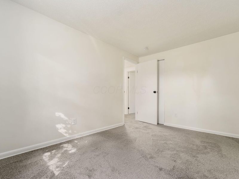 2742 Denmark Road, Columbus, OH 43232 Photo 36