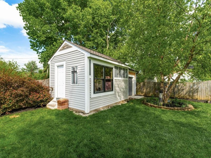 2742 Denmark Road, Columbus, OH 43232 Photo 41