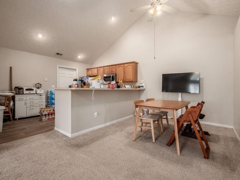 8891 Linksway Drive , Powell, OH 43065 Photo 16