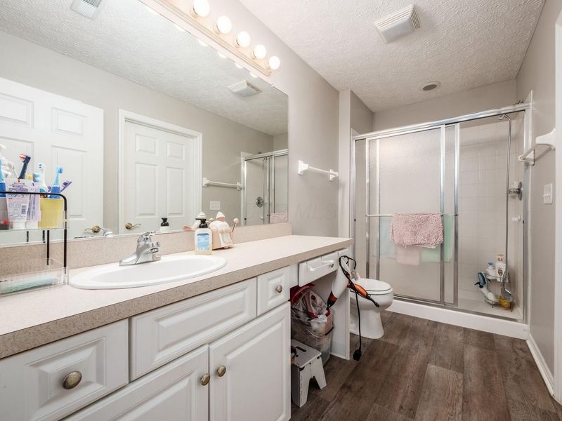 8891 Linksway Drive , Powell, OH 43065 Photo 21