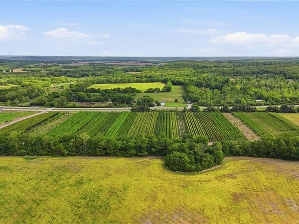 22721 E Us-24 Highway, Independence, MO 64056