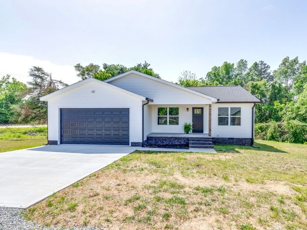 103 Irene Ln , Hohenwald, TN 38462