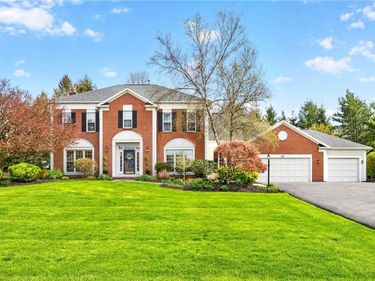 22 Wexford Glen, Pittsford, NY 14534