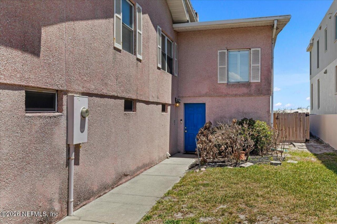 3007 Ocean Drive S, Jacksonville Beach, FL 32250 Photo