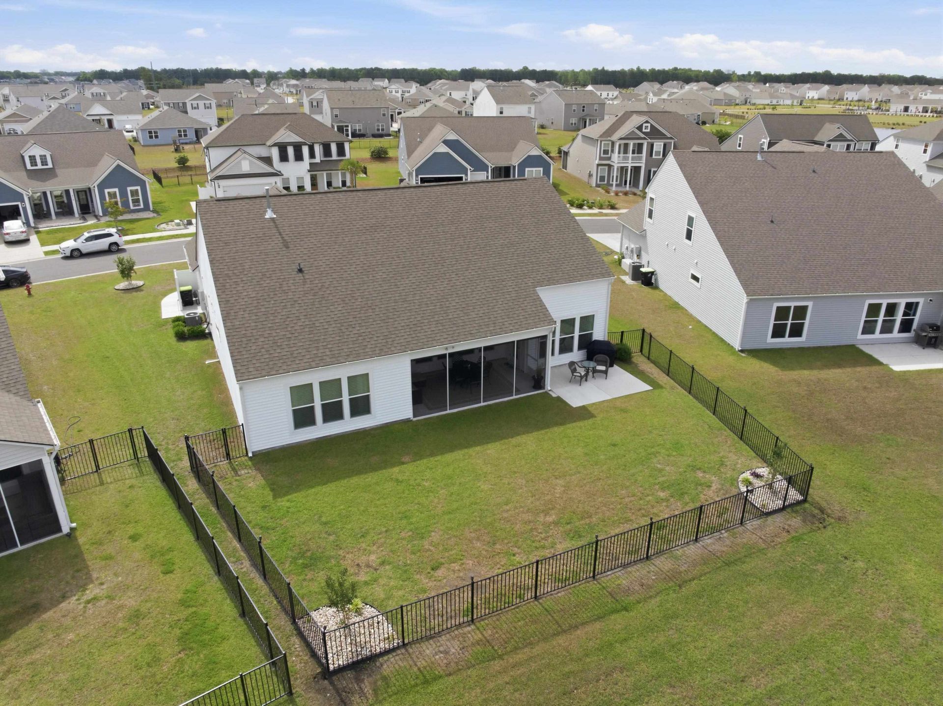 473 Noah Ave. Photo 23