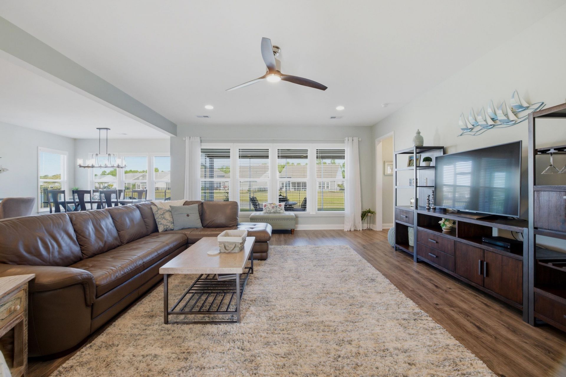 473 Noah Ave. Photo 4