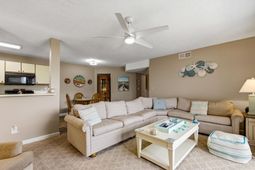 2225 Huntingdon Dr. photo 4