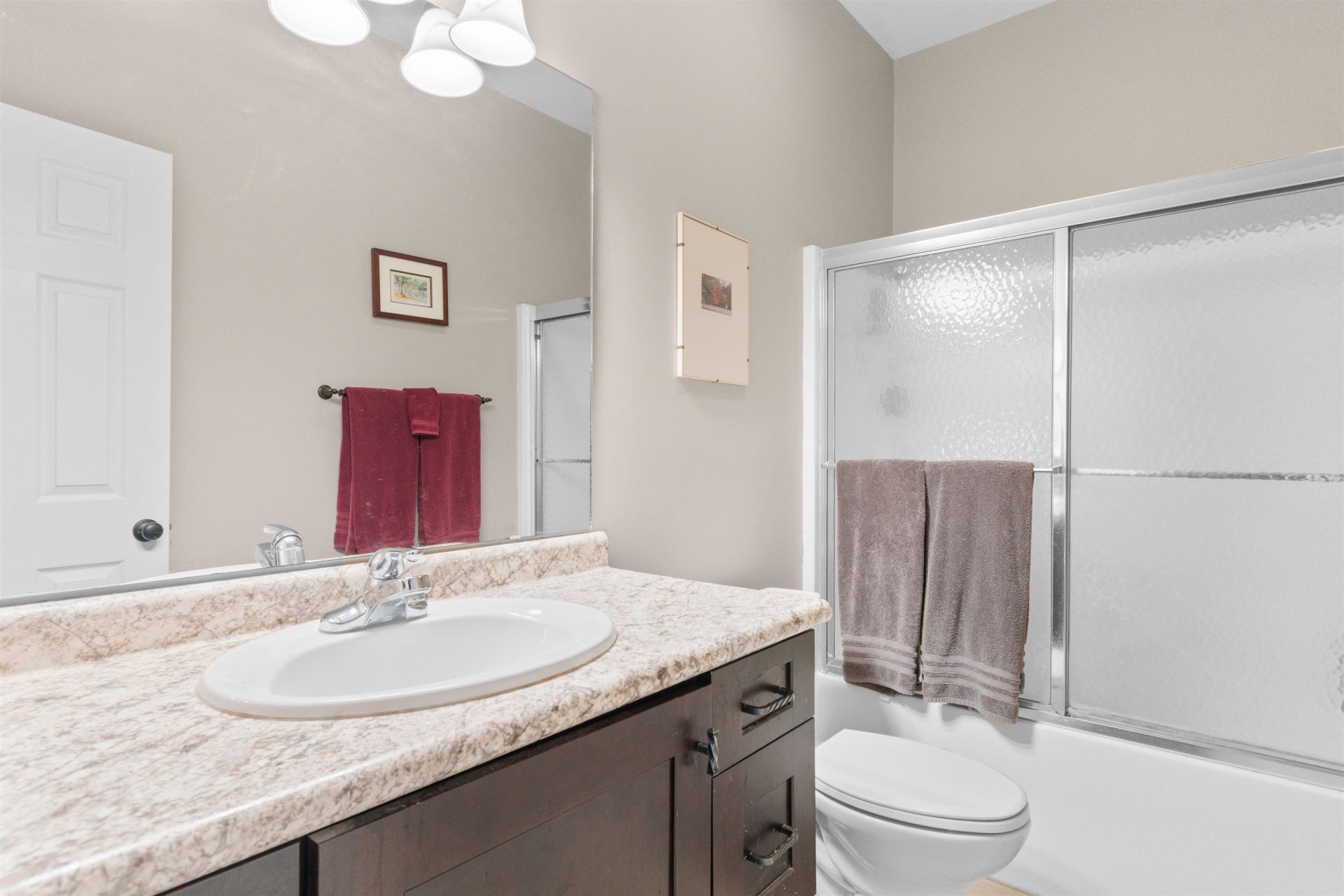 1884 Clarence Dr. Photo 22