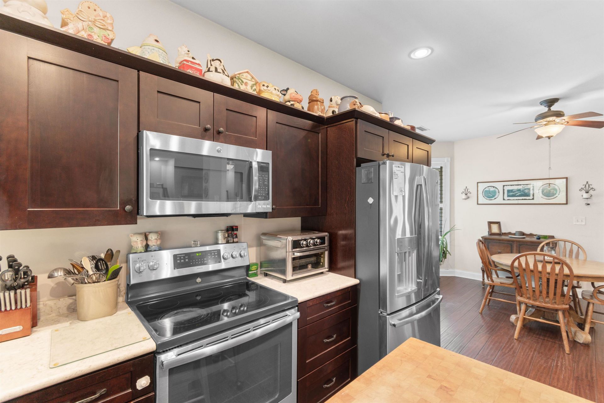 1884 Clarence Dr. Photo 8