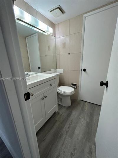 8875 Fontainebleau Blvd , Unit 201, Miami, FL 33172 Photo