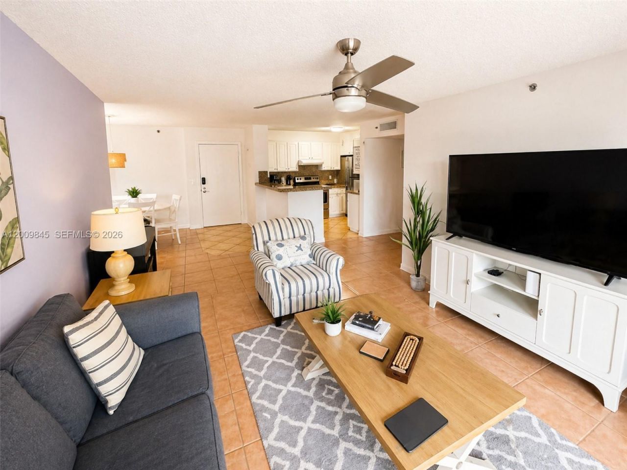 19801 E Country Club Dr , Unit 4307, Aventura, FL 33180 Photo
