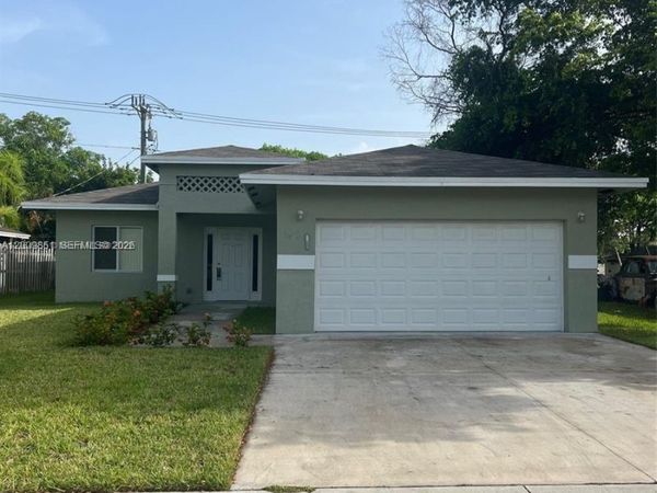 2637 NW 9th Ct , Unit N/A, Pompano Beach, FL 33069