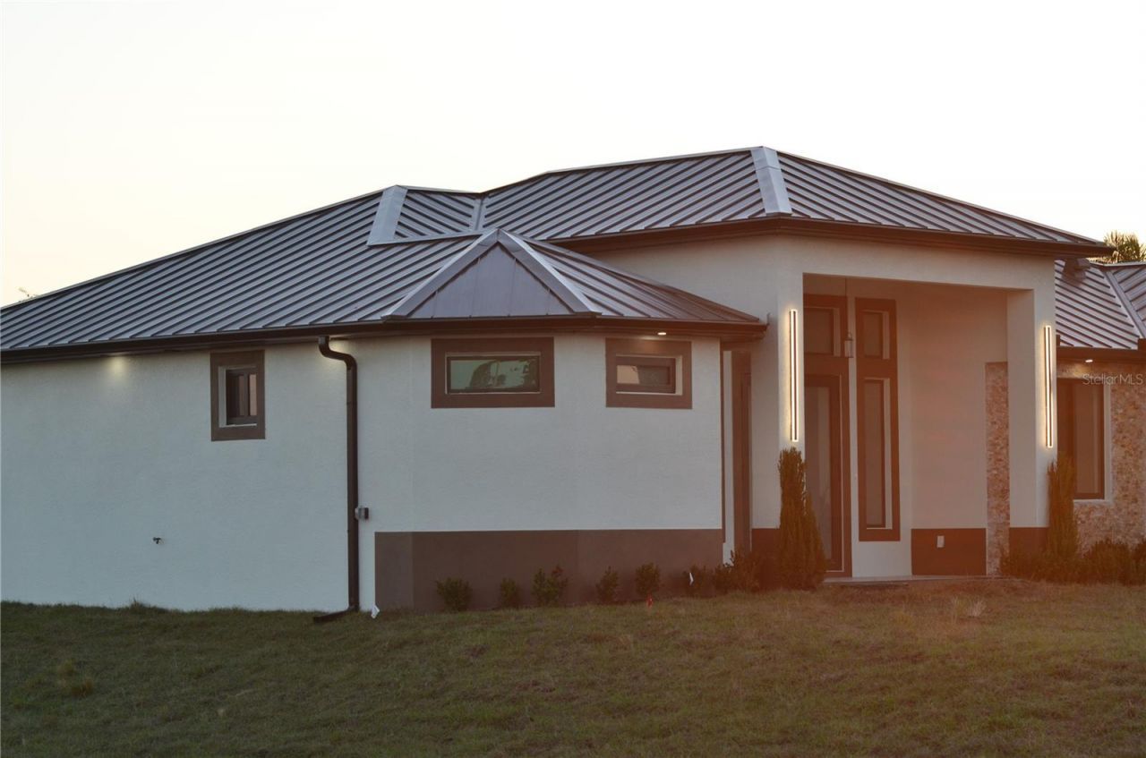 2416 Diplomat Parkway W, Cape Coral, FL 33993 Photo