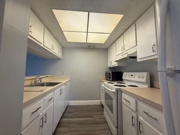 1656 SUNNY BROOK LANE NE, Unit L102, PALM BAY, FL 32905