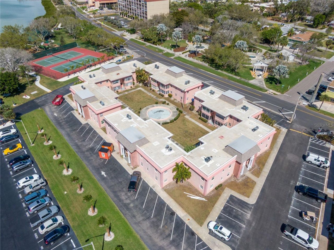 1153 Rue Des Rois , Unit 1A, South Pasadena, FL 33707 Photo
