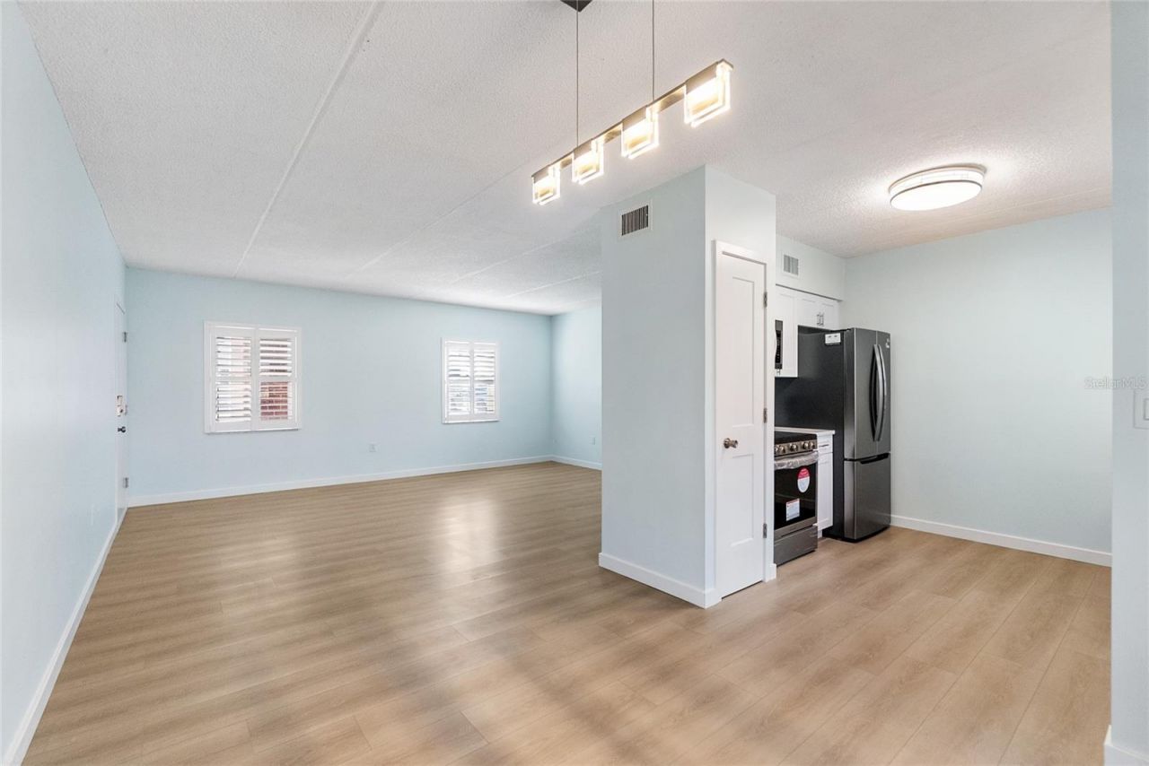 1153 Rue Des Rois , Unit 1A, South Pasadena, FL 33707 Photo