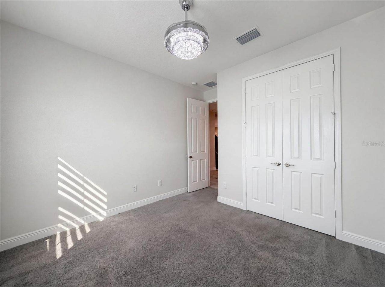 12643 Horseshoe Bend Drive, Lithia, FL 33547 Photo