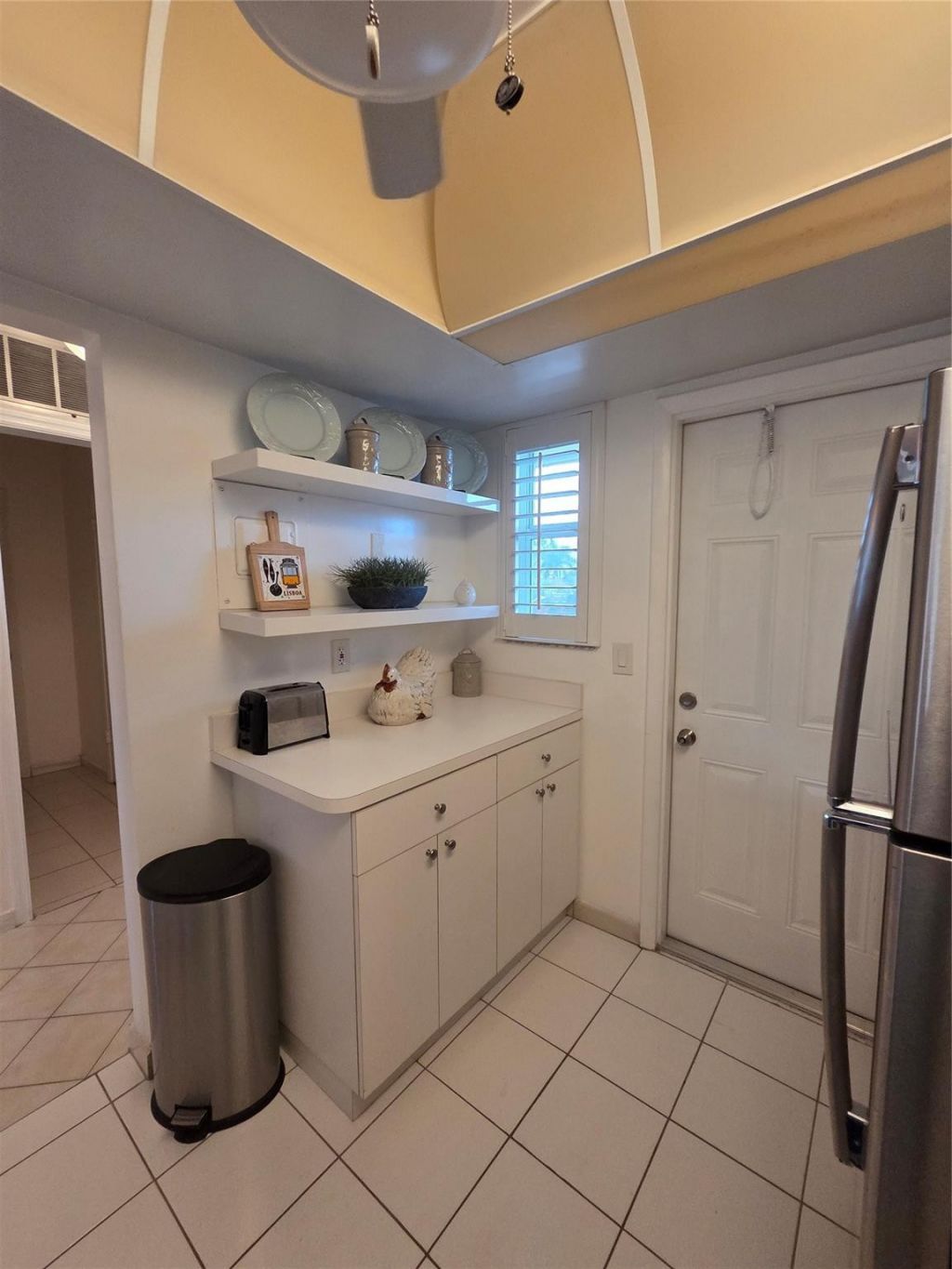1333 E Hallandale Beach Boulevard, Unit 305, Hallandale Beach, FL 33009 Photo