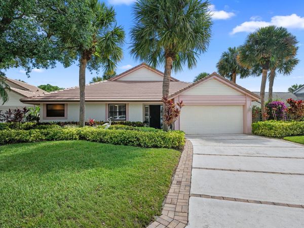 16997 Freshwind Circle, Jupiter, FL 33477