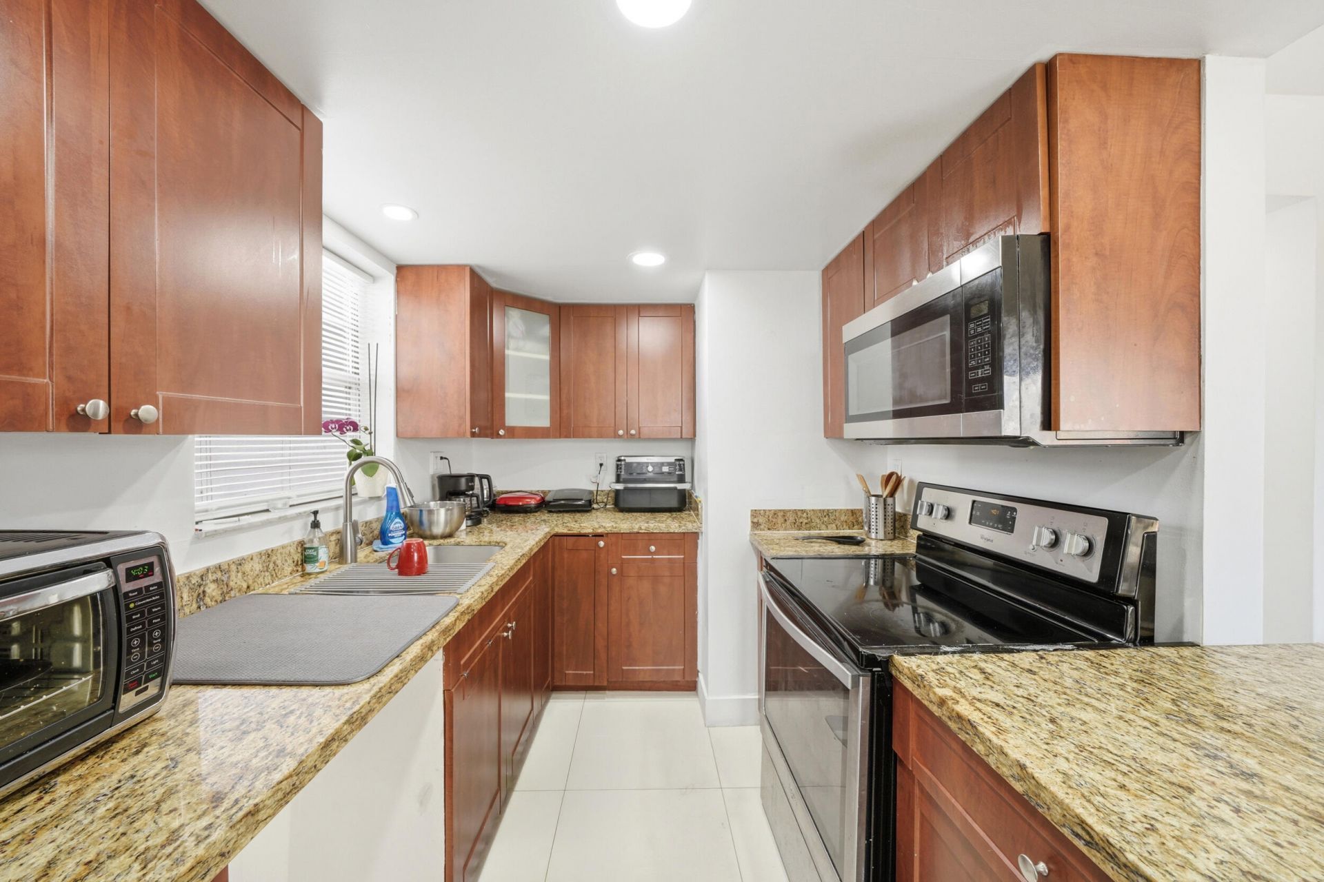 1221 SW 122nd Avenue, Unit 401, Miami, FL 33184 Photo