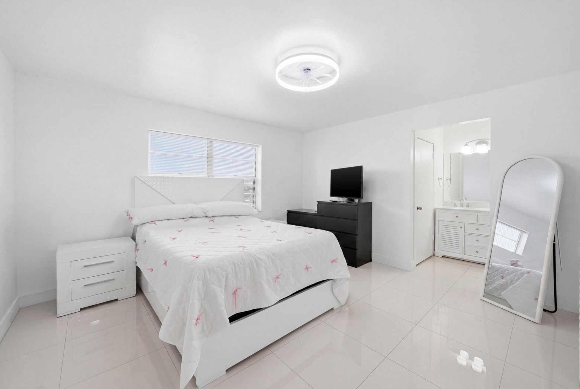 1221 SW 122nd Avenue, Unit 401, Miami, FL 33184 Photo